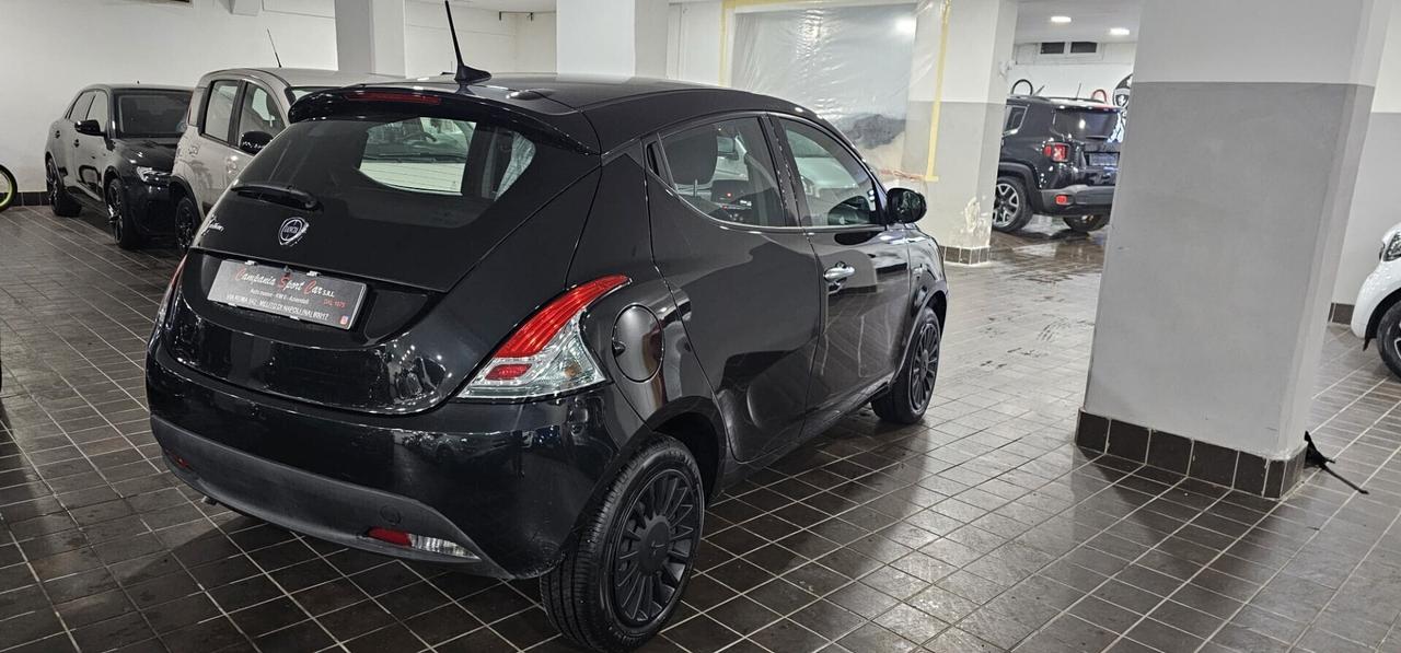 NUOVA LANCIA YPSILON GOLD MY24 1.0 HYBRID 71CV BENZ/ELETTRICA