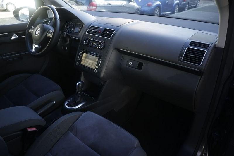 Volkswagen Touran Volkswagen Touran Business 2.0 TDI 140 CV DSG Highline 7 Posti Unicoproprietario