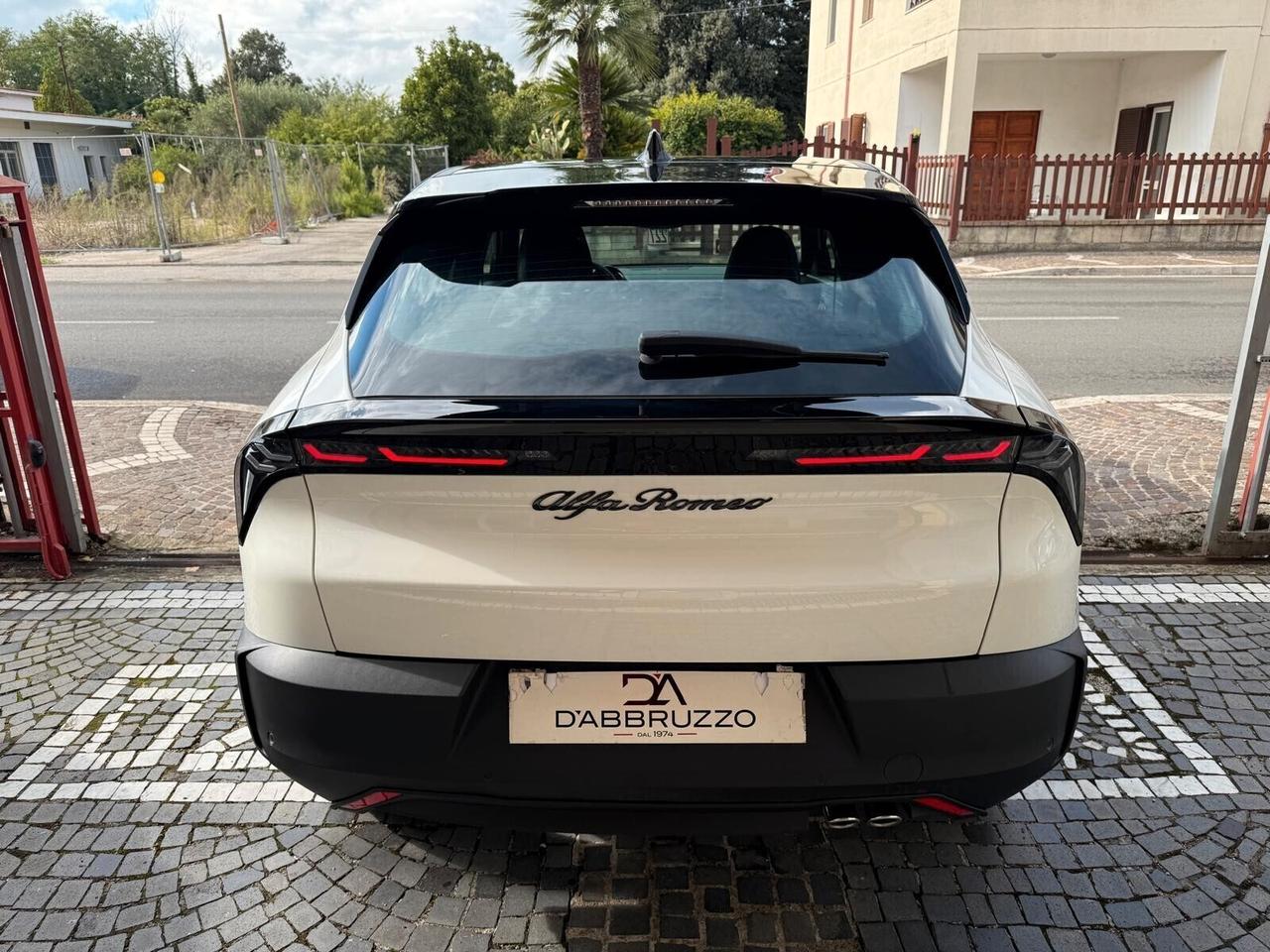 Alfa Romeo Junior 1.2 136 CV Hybrid AUTOMATICA