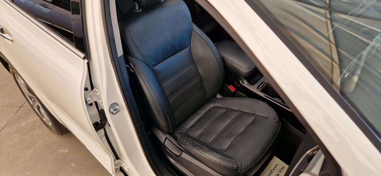 Kia Sorento 2.2 CRDi 200cv AWD Feel Rebel