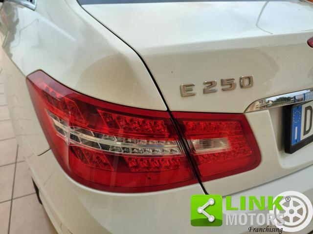 MERCEDES-BENZ E 250 CDI Coupé BlueEFFICIENCY Avantgarde