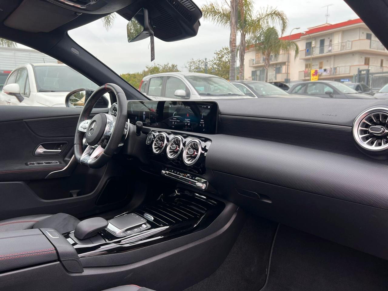 Mercedes-benz A 35 AMG 4MATIC