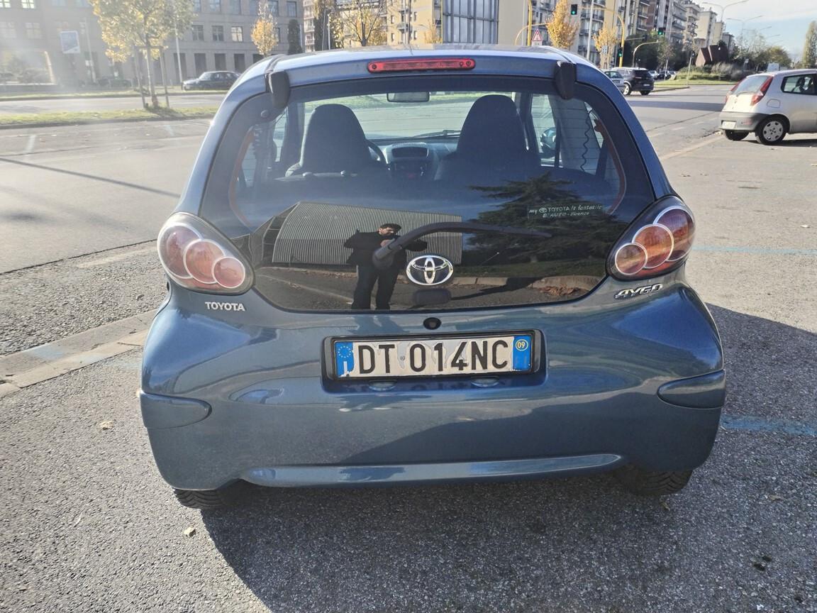 TOYOTA AYGO 1.0 VVT 3 P 167000KM 2009 CONSEGNA TAGLIANDATA