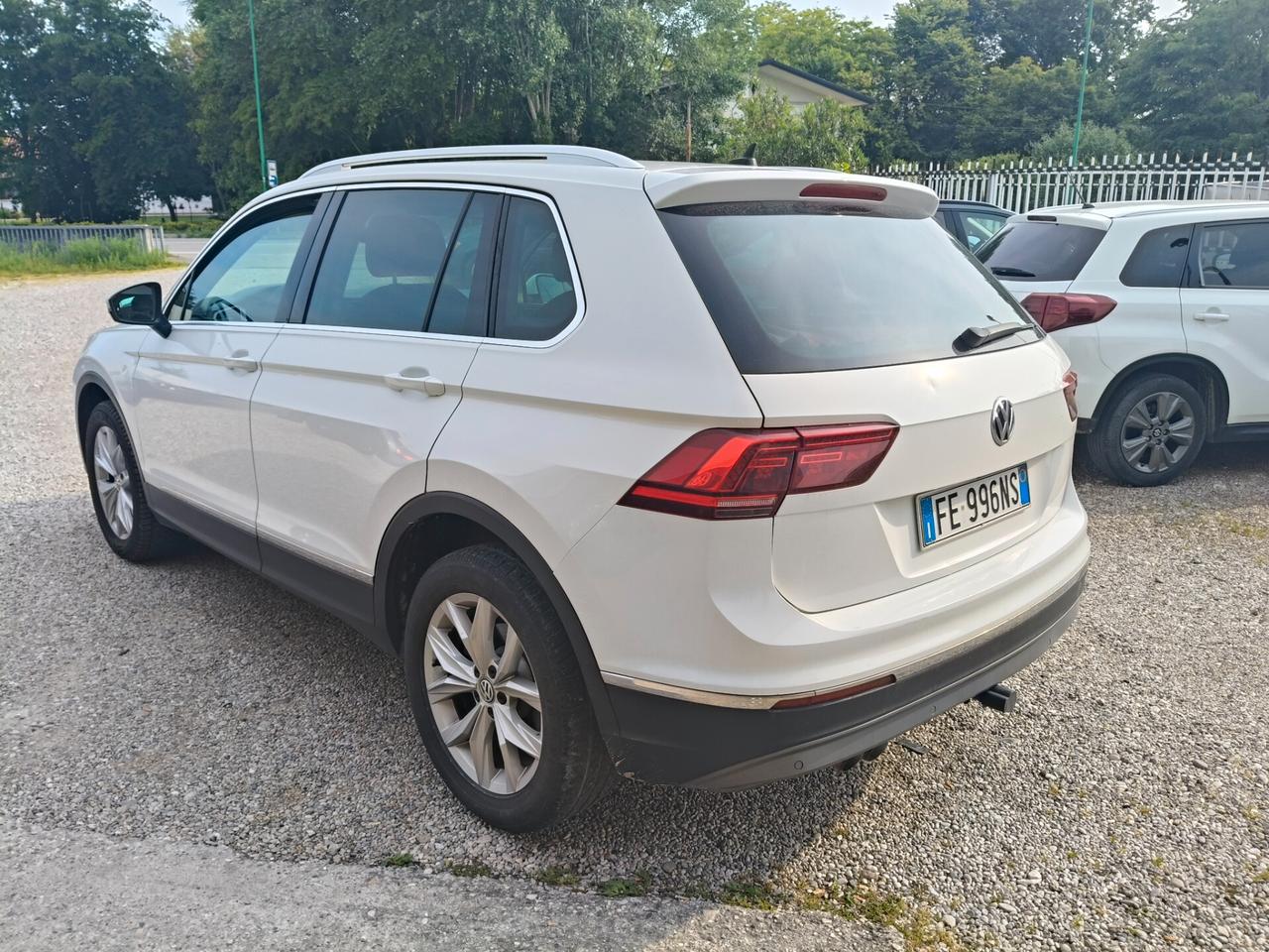 Volkswagen Tiguan 2.0 TDI SCR DSG 4MOTION Business BMT