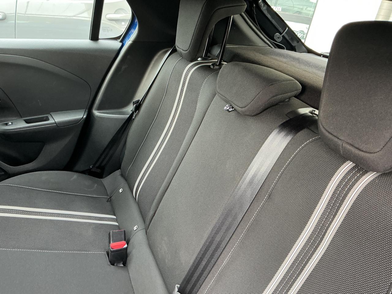 Opel Corsa 1.2 100 CV GS - BICOLOR 30.000 km