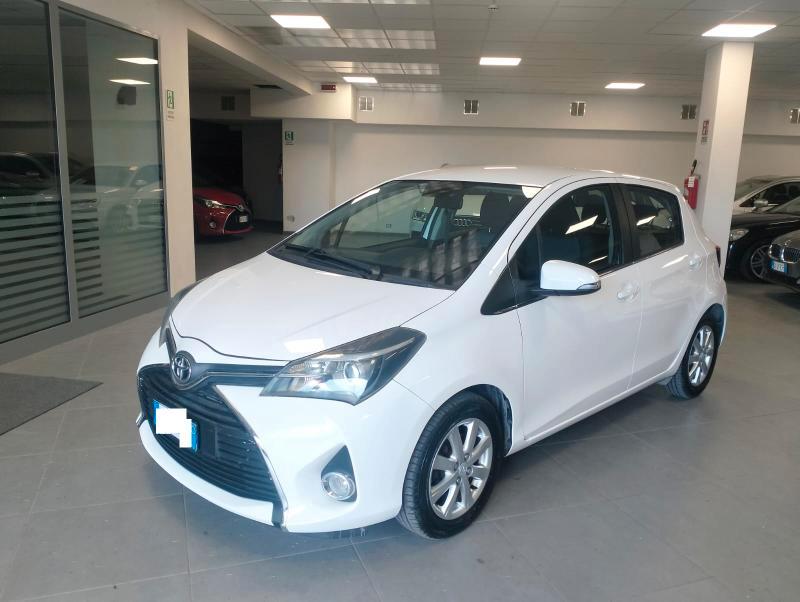 Toyota Yaris 5 Porte Yaris 5p 1.0 Cerchi Camera