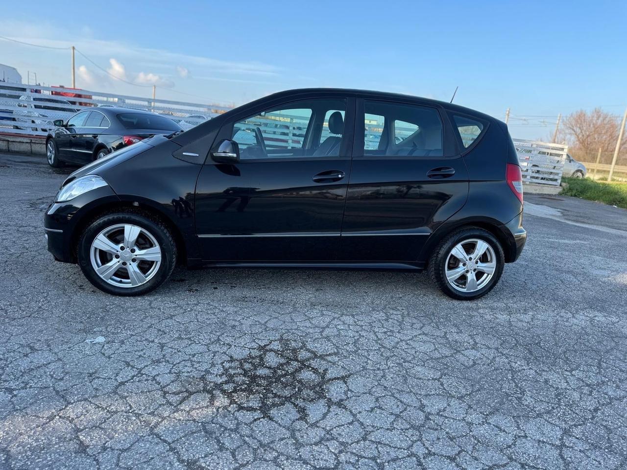 Mercedes-benz A 160 A 180 CDI Elegance Neo P
