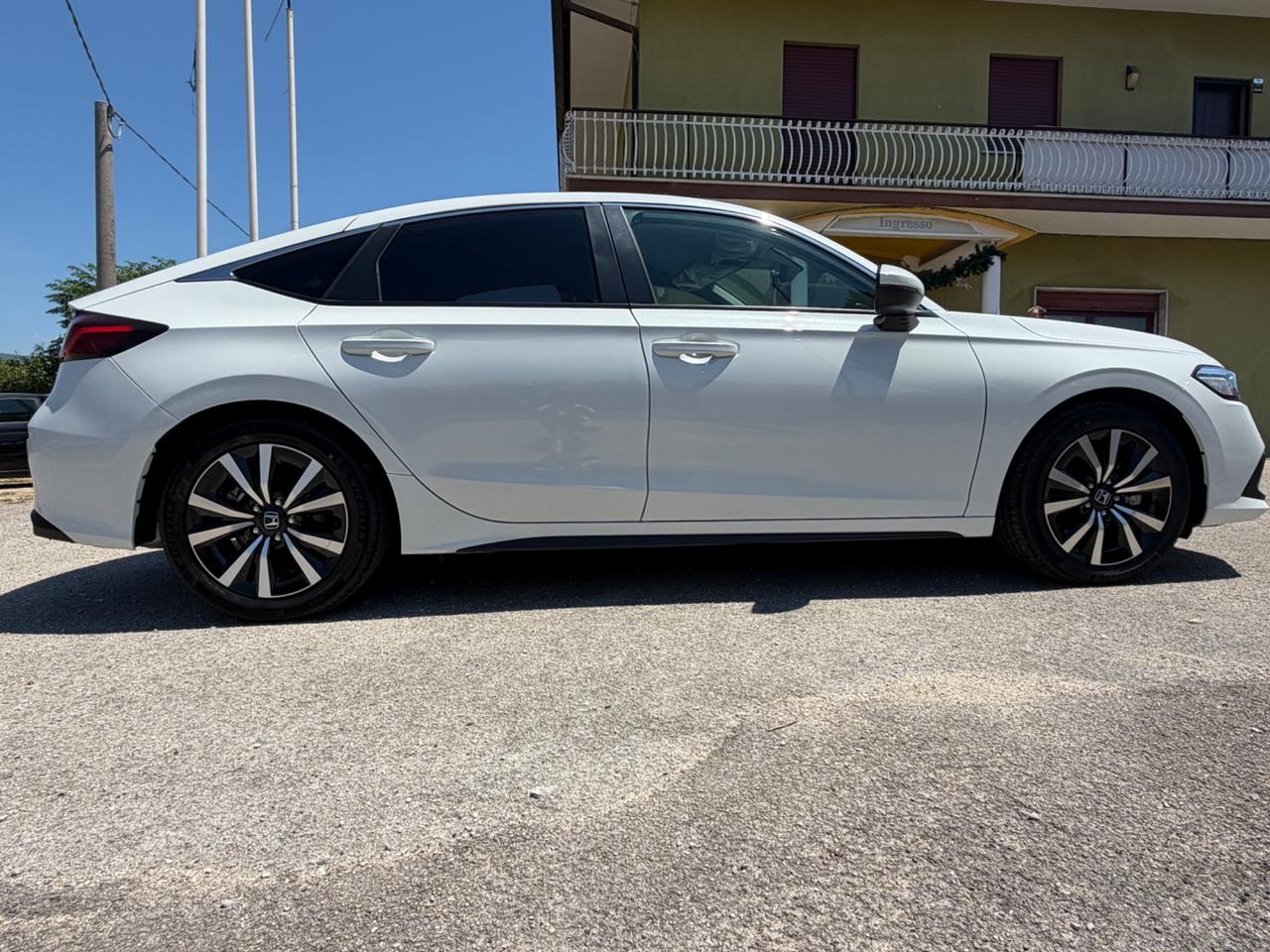 Honda Civic 2.0 Hev eCVT Elegance