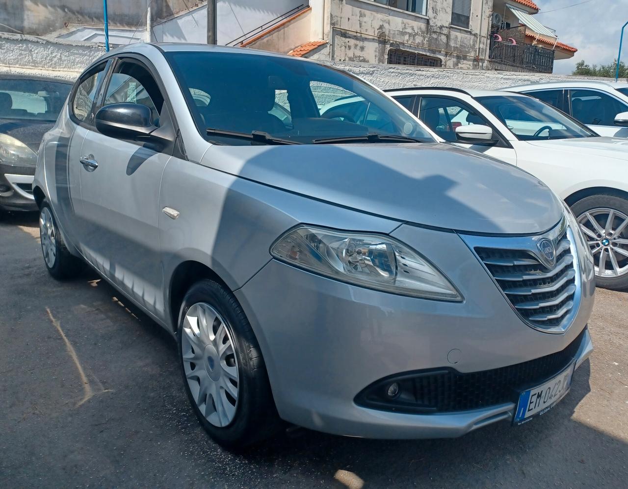 Lancia Ypsilon 1.2 GPL DELLA CASA ANNO 2012