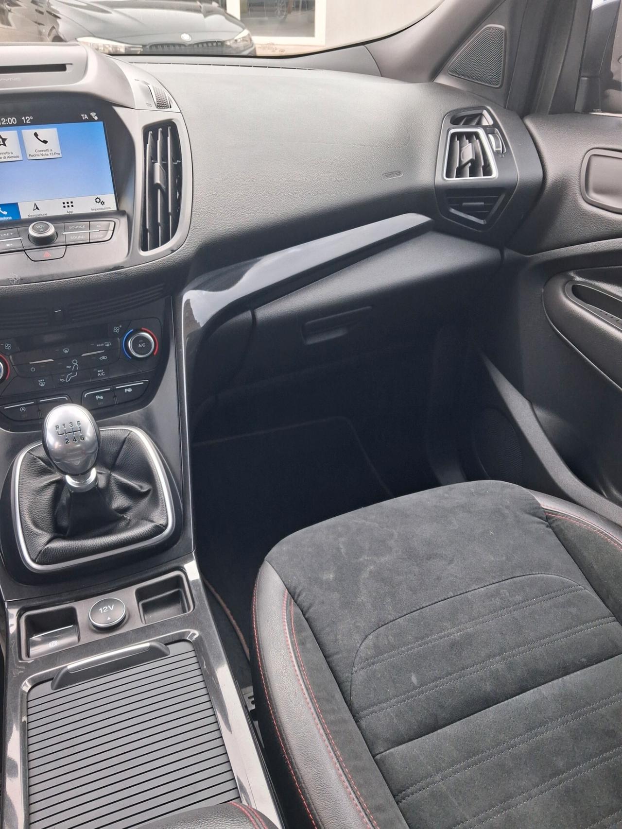 Ford Kuga 2.0 TDCI 120 ST-Line