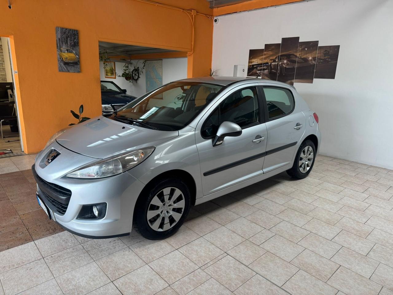 Peugeot 207 1.4 8V 75CV 5p. Energie Sport