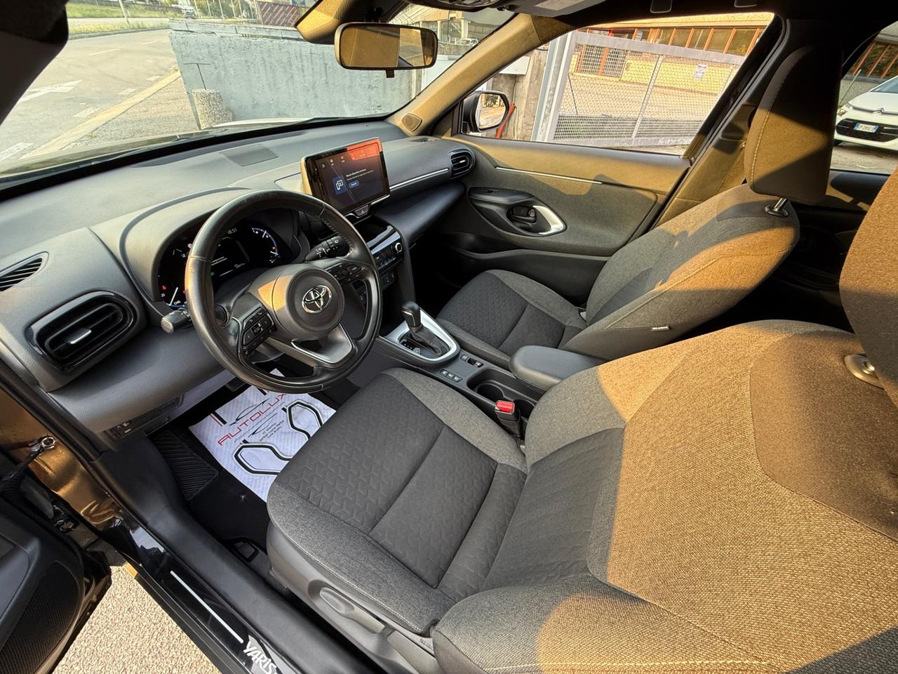 Toyota Yaris Cross 1.5 Hybrid 5p. E-CVT Premiere