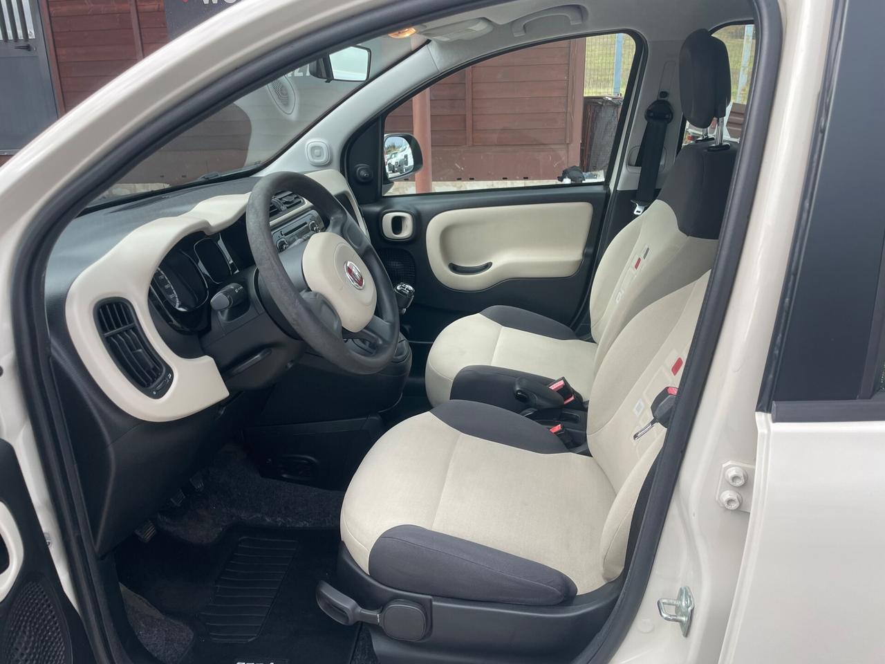 Fiat Panda 0.9 TwinAir Turbo Natural Power Lounge