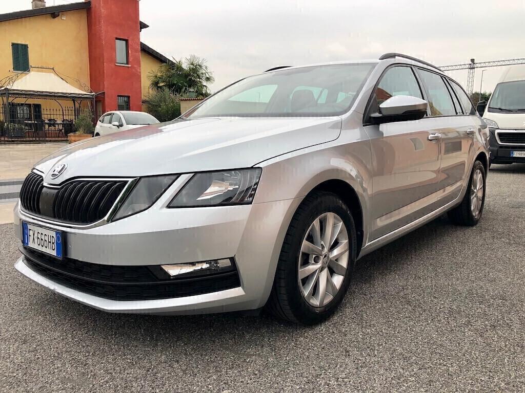 Skoda Octavia 1.6 TDI 115 CV DSG Executive 39000 KM