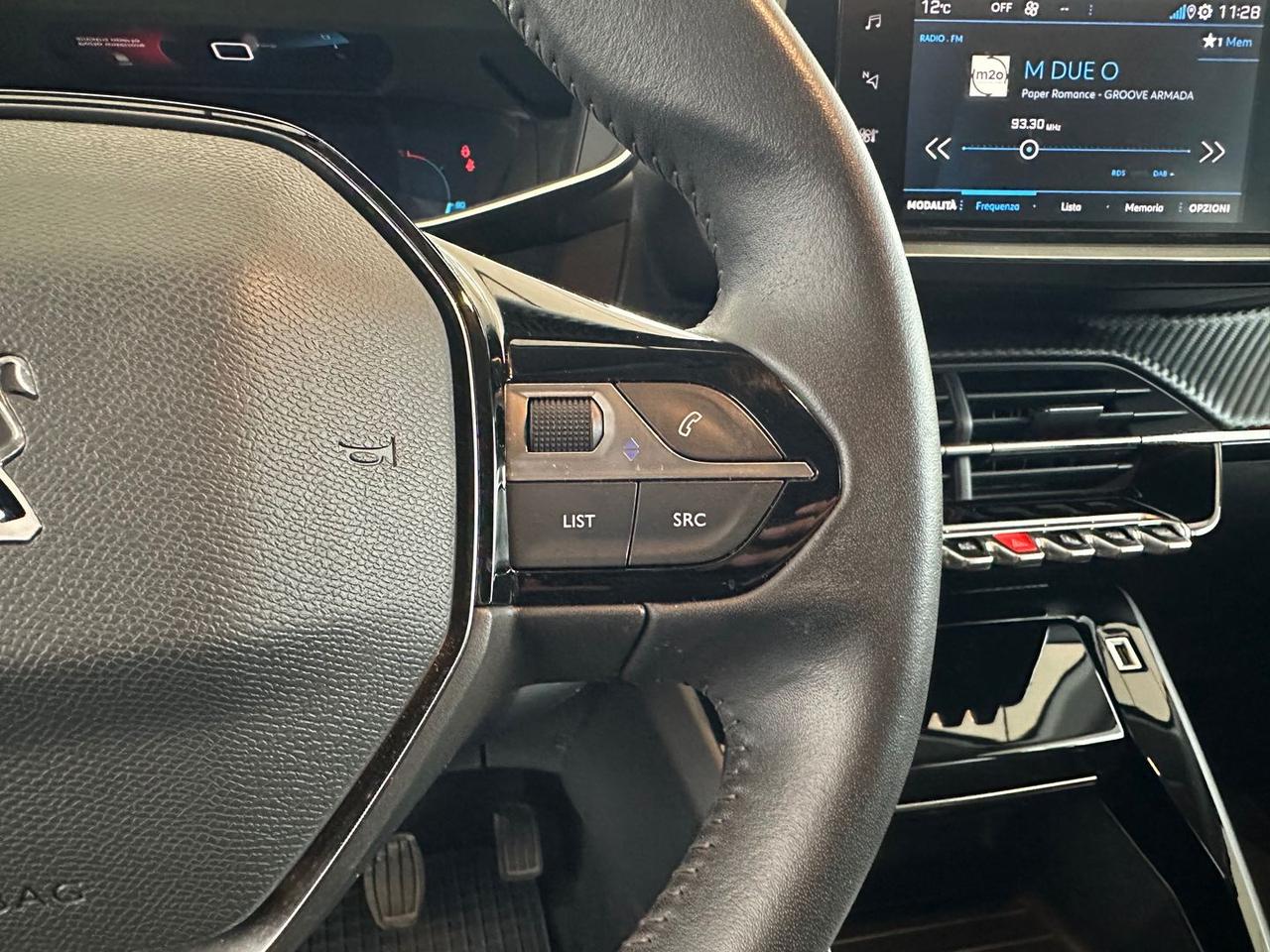 Peugeot 208 Allure Pack 1.2 PureTech 100 #7911