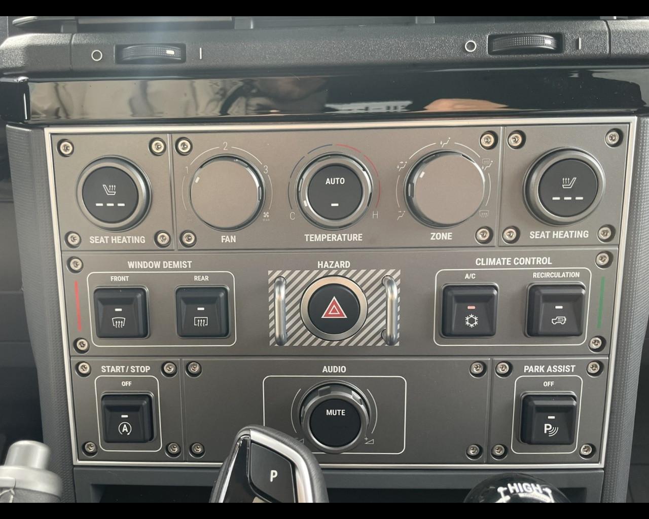 INEOS Station Wagon Fieldmaster - Motore BMW 3.0L Turbo Diesel, 6 cilindri in linea