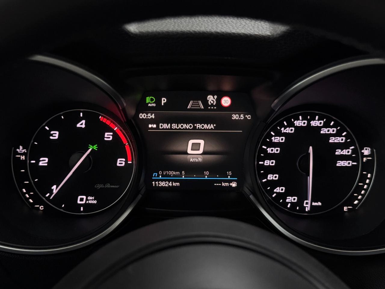 Alfa Romeo Stelvio 2.2 TD 190 CV BUSINESS AT8 Q4 MODELLO NUOVO TAGLIANDATA