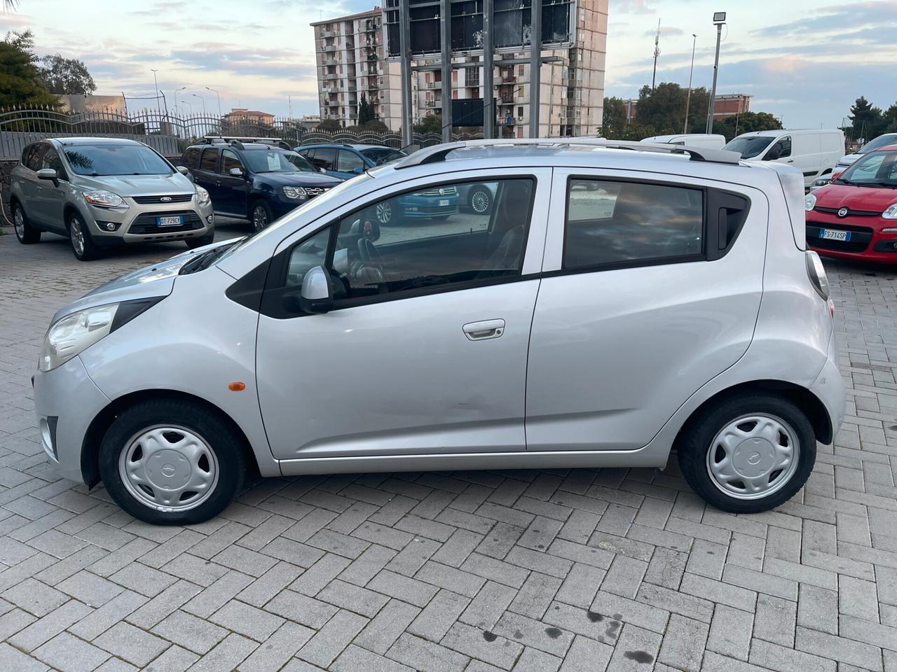 Chevrolet Spark 1.0 68cv