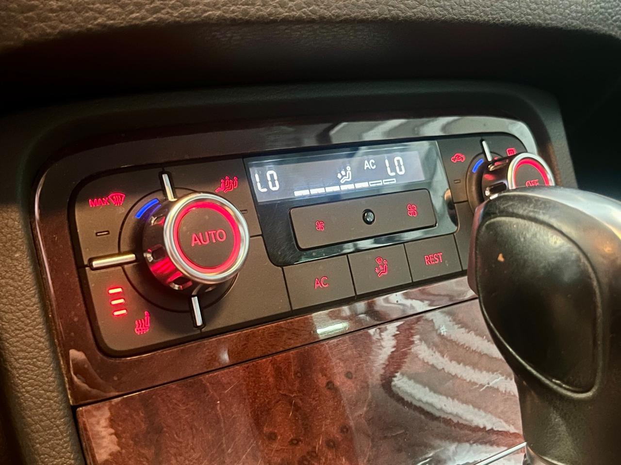 Volkswagen Touareg 3.0 TDI tiptronic BlueMotion Technology