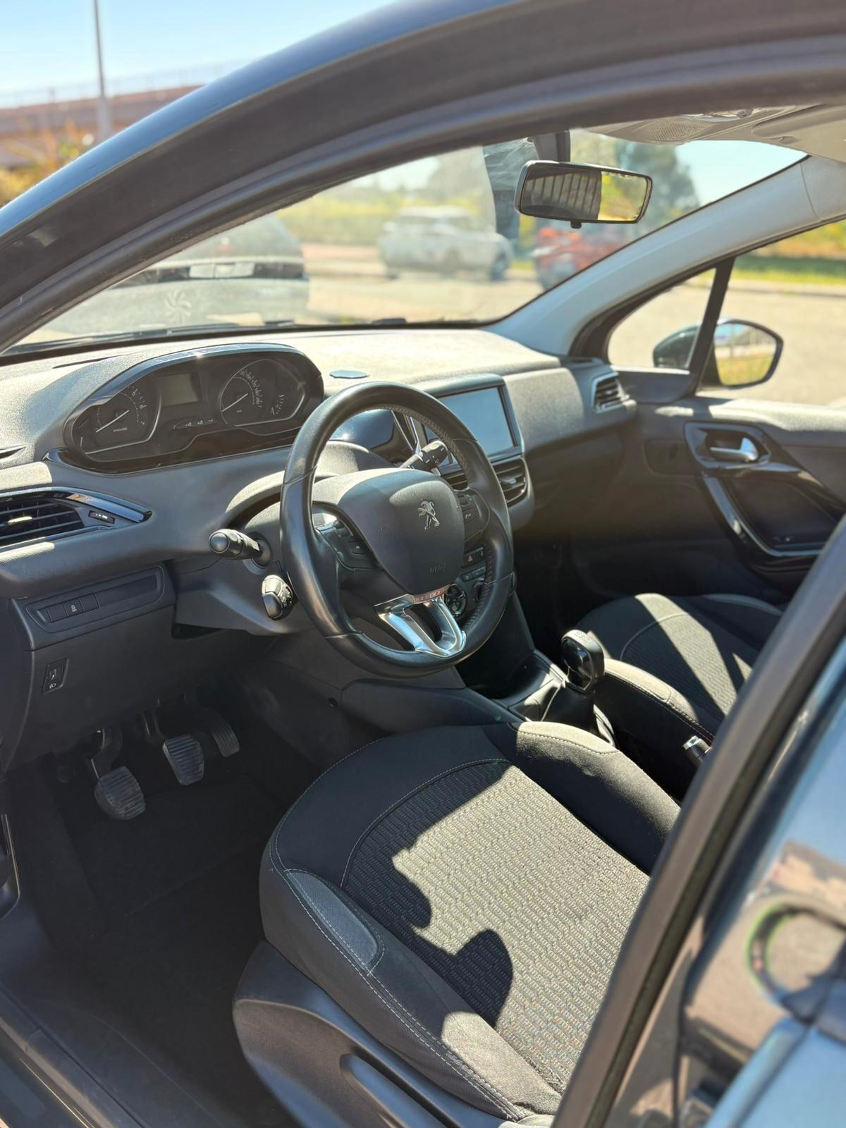 Peugeot 208 PureTech 82 5 porte Active