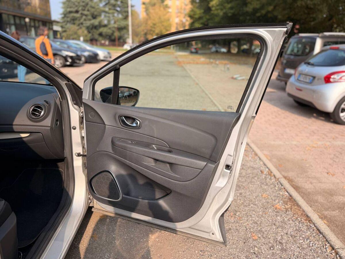 Renault Captur 1.5 dci Initiale Paris 110cv