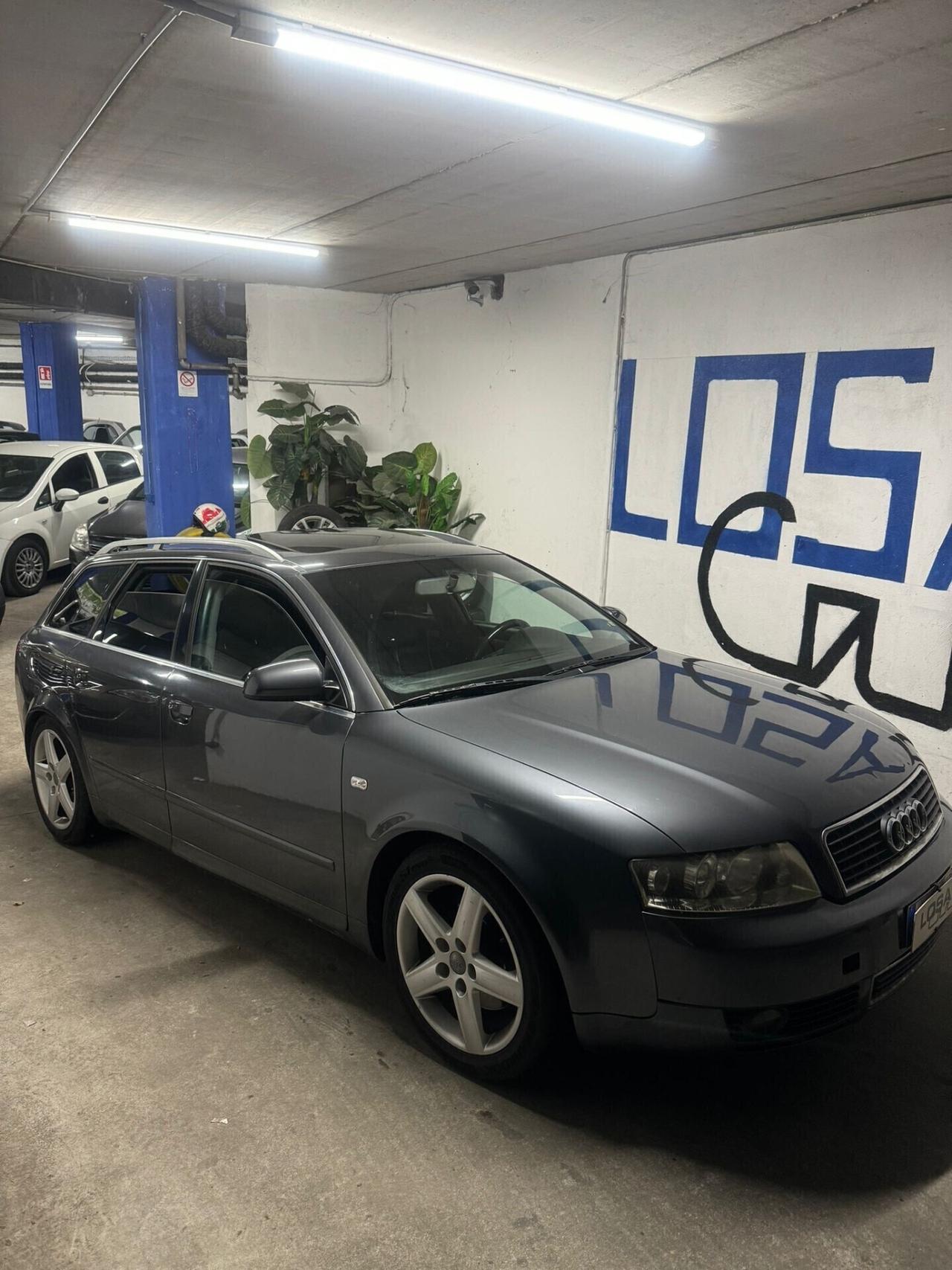 Audi A4 2.5 V6 TDI/180 CV cat Avant quattro