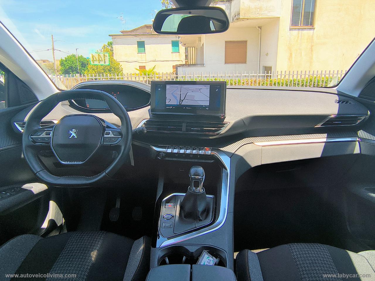 PEUGEOT 3008 BlueHDi 130 S&S Active Business