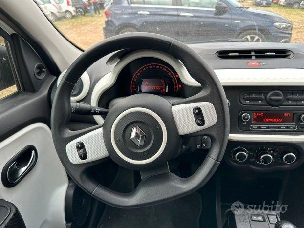 RENAULT Twingo 3ª serie - 2018