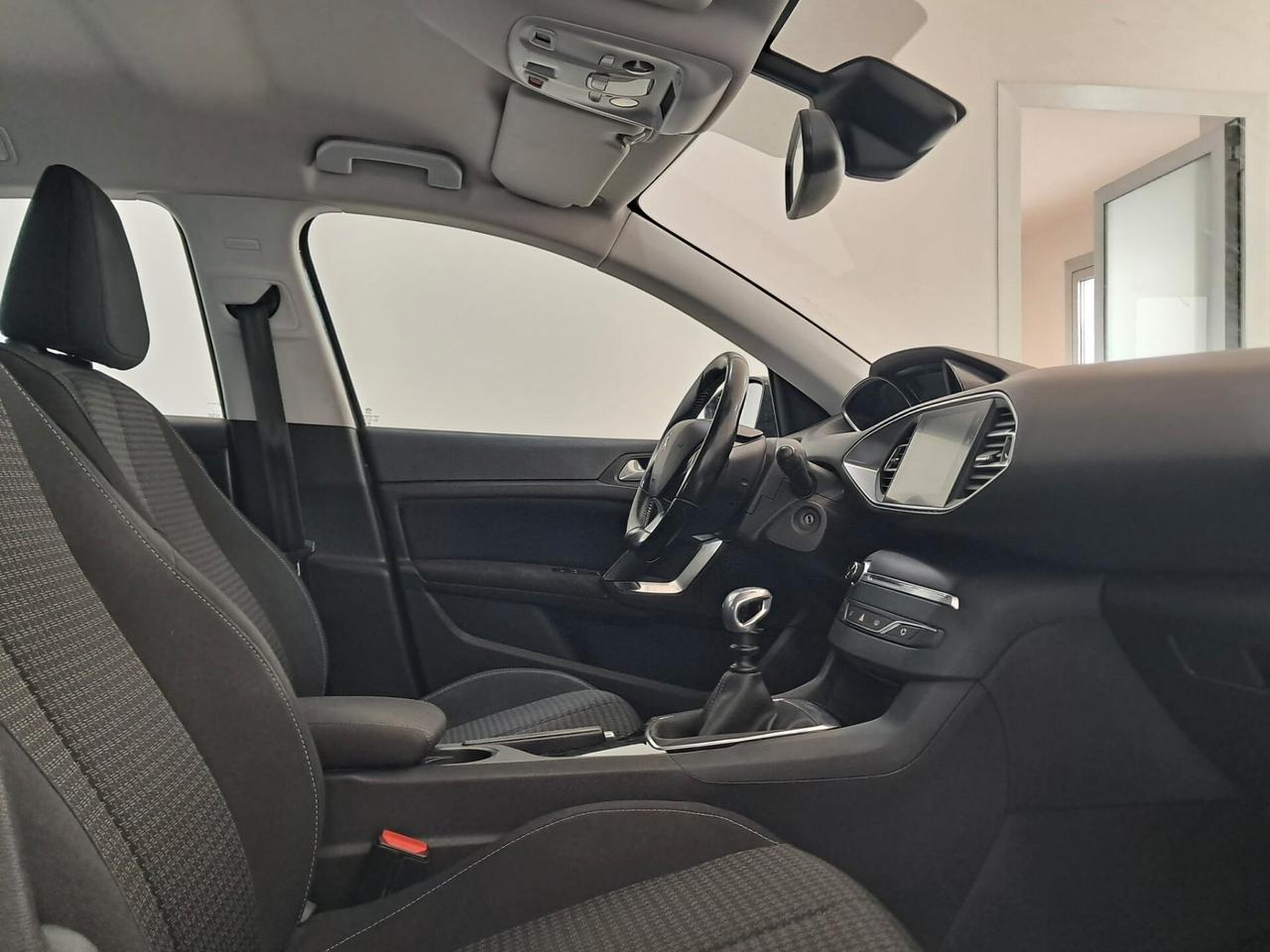 Peugeot 308 BlueHDi 130 S&S EAT8 SW Business