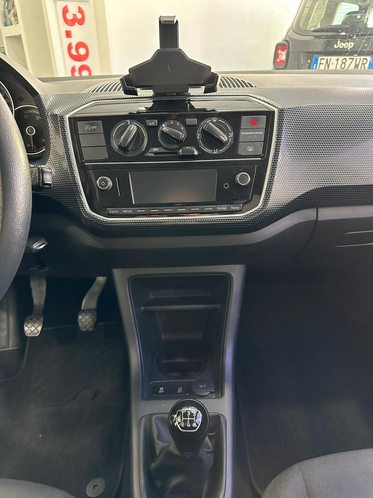 Volkswagen up! 1.0 75 CV 5p. high up!