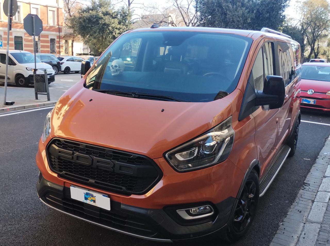 Ford Tourneo Custom 320 2.0 EcoBlue 170CV aut. PC Active