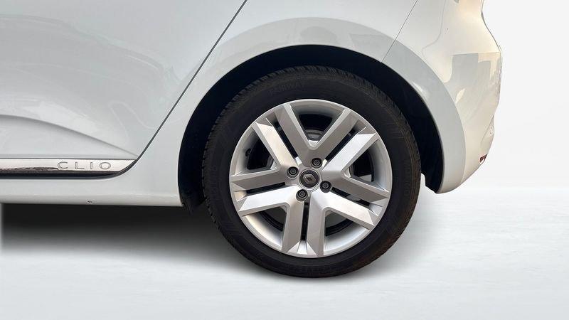 Renault Clio INTENS Hybrid E-TECH 140