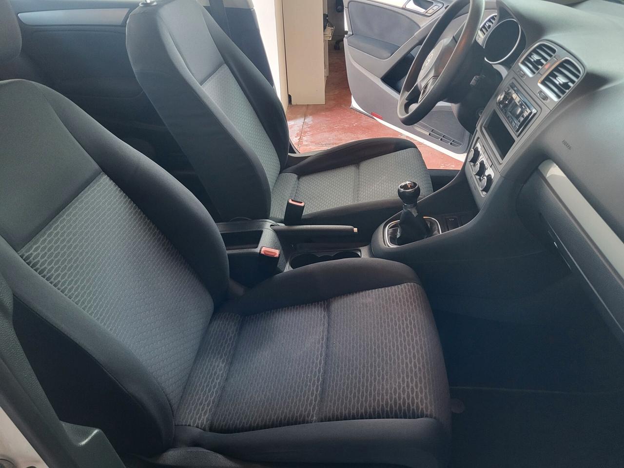 Volkswagen Golf 1.4 5p. United