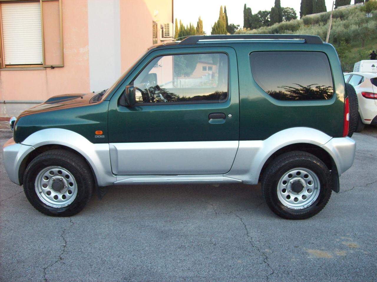 Suzuki Jimny 1.5 DDiS cat 4WD JLX gancio traino