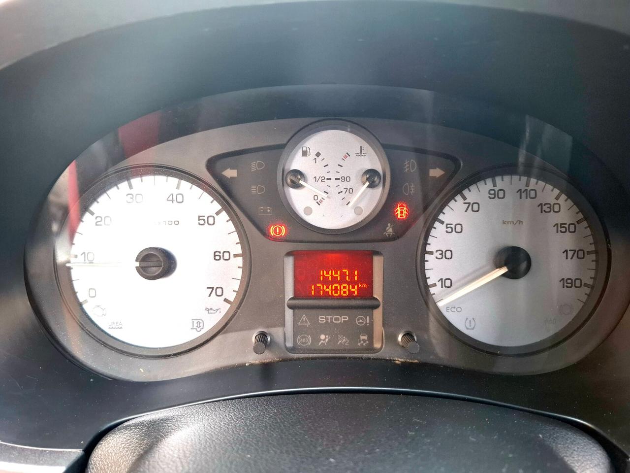 Citroen Berlingo Multispace BlueHDi 100 Feel