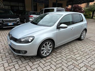 Volkswagen Golf 5 Porte Golf 5p 1.6 tdi Highline dsg OK NEOPATENTATO