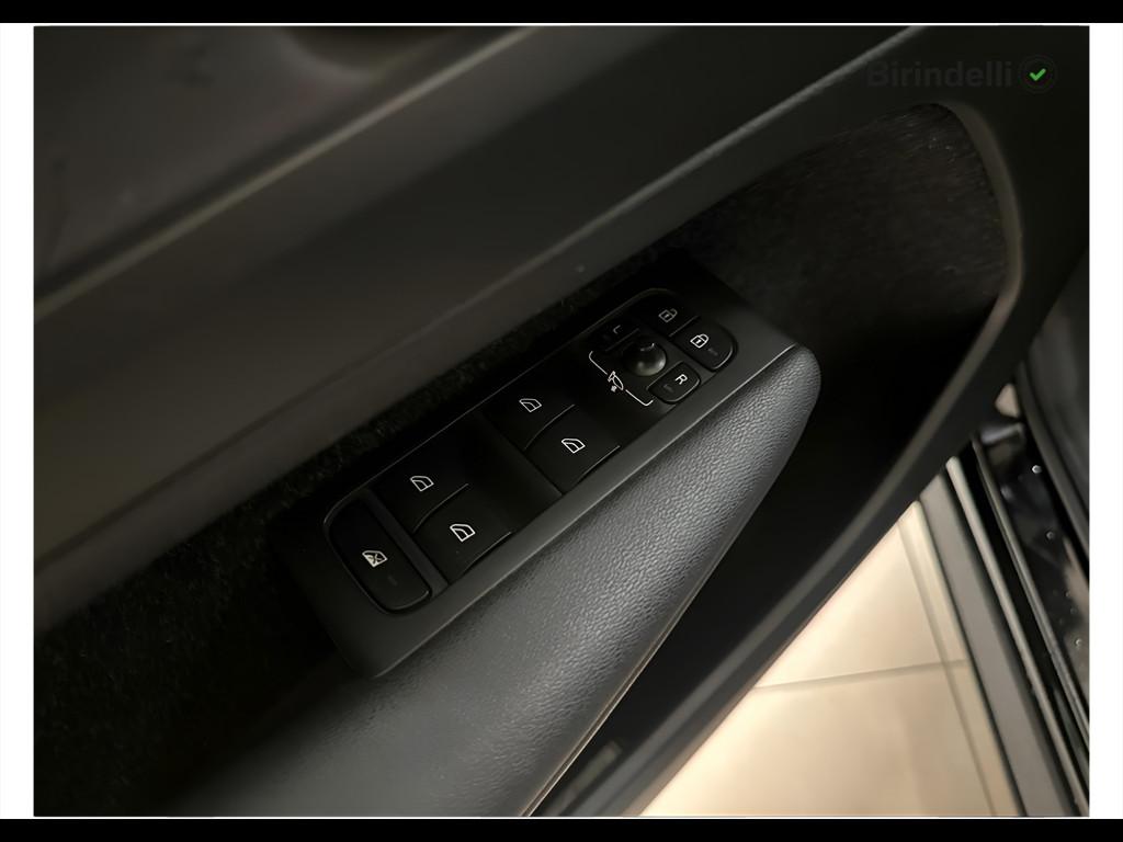 VOLVO XC40 (2017-->) - XC40 T2 Momentum