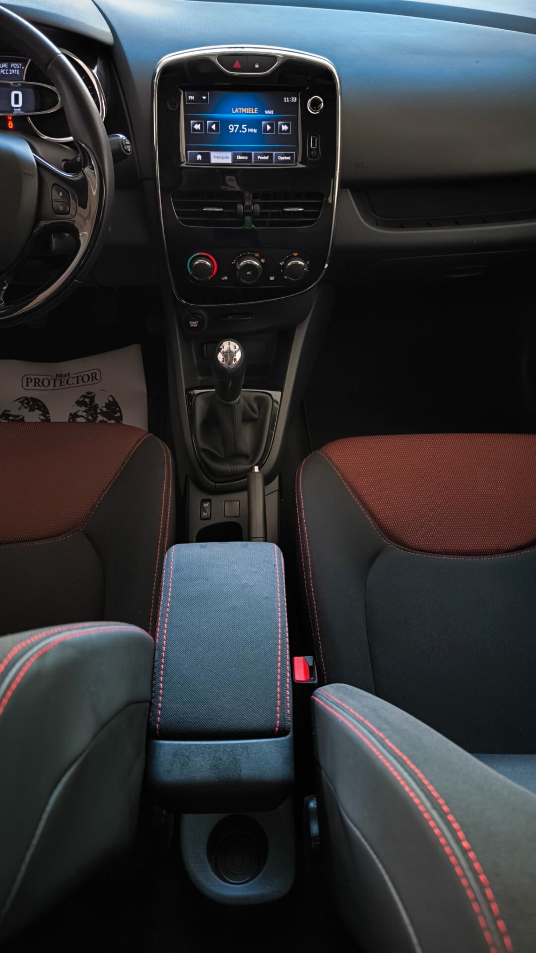 Renault Clio 1.5 dCi 8V 75CV 5 porte Live