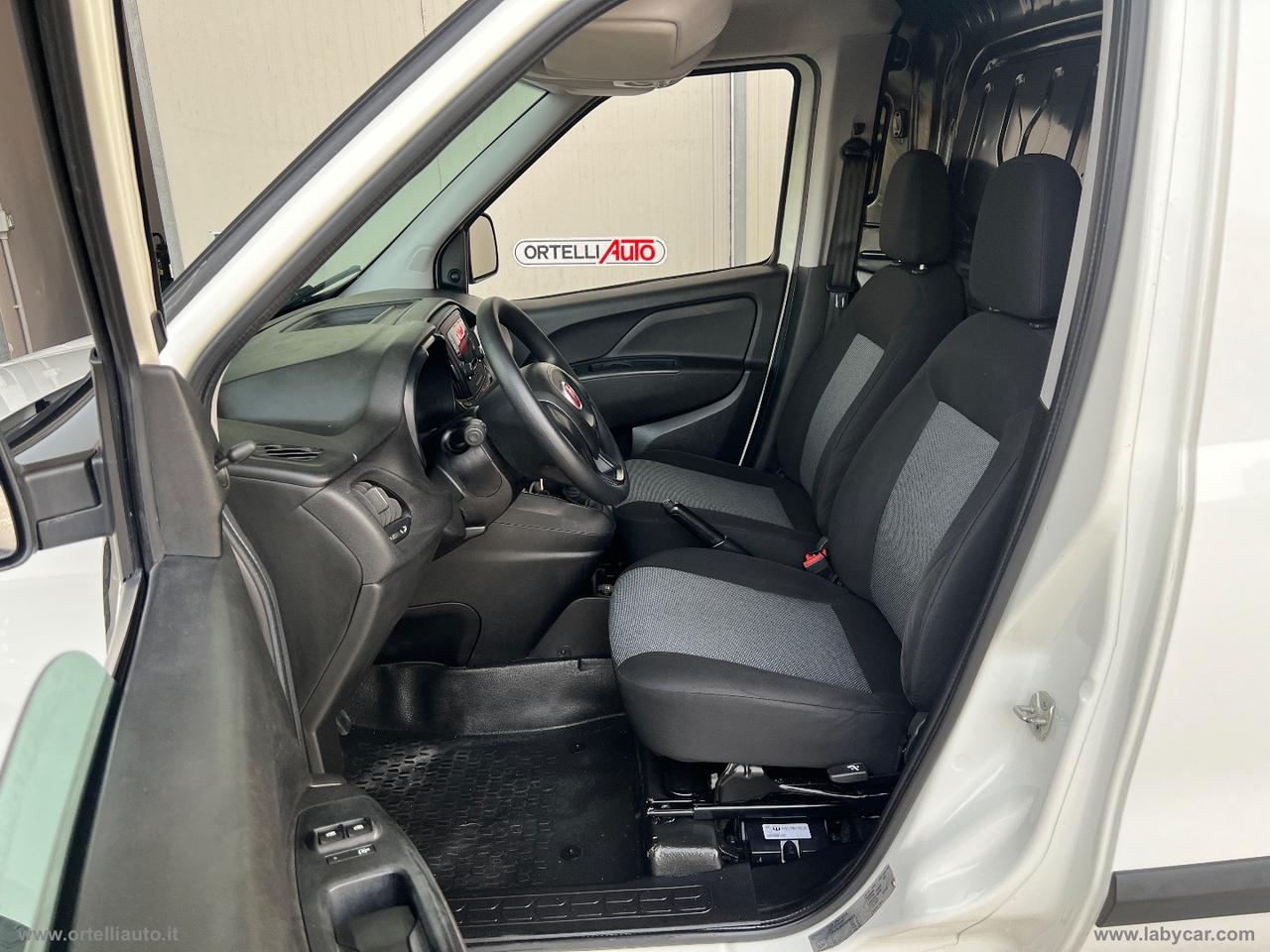 Doblò 1.6 MJT 105 PL-TA Cargo MaxiXL Bus