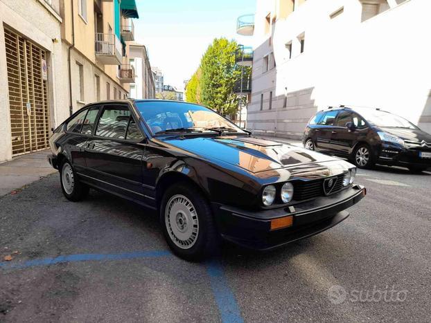 ALFA ROMEO GTV 2.5i V6 BUSSO
