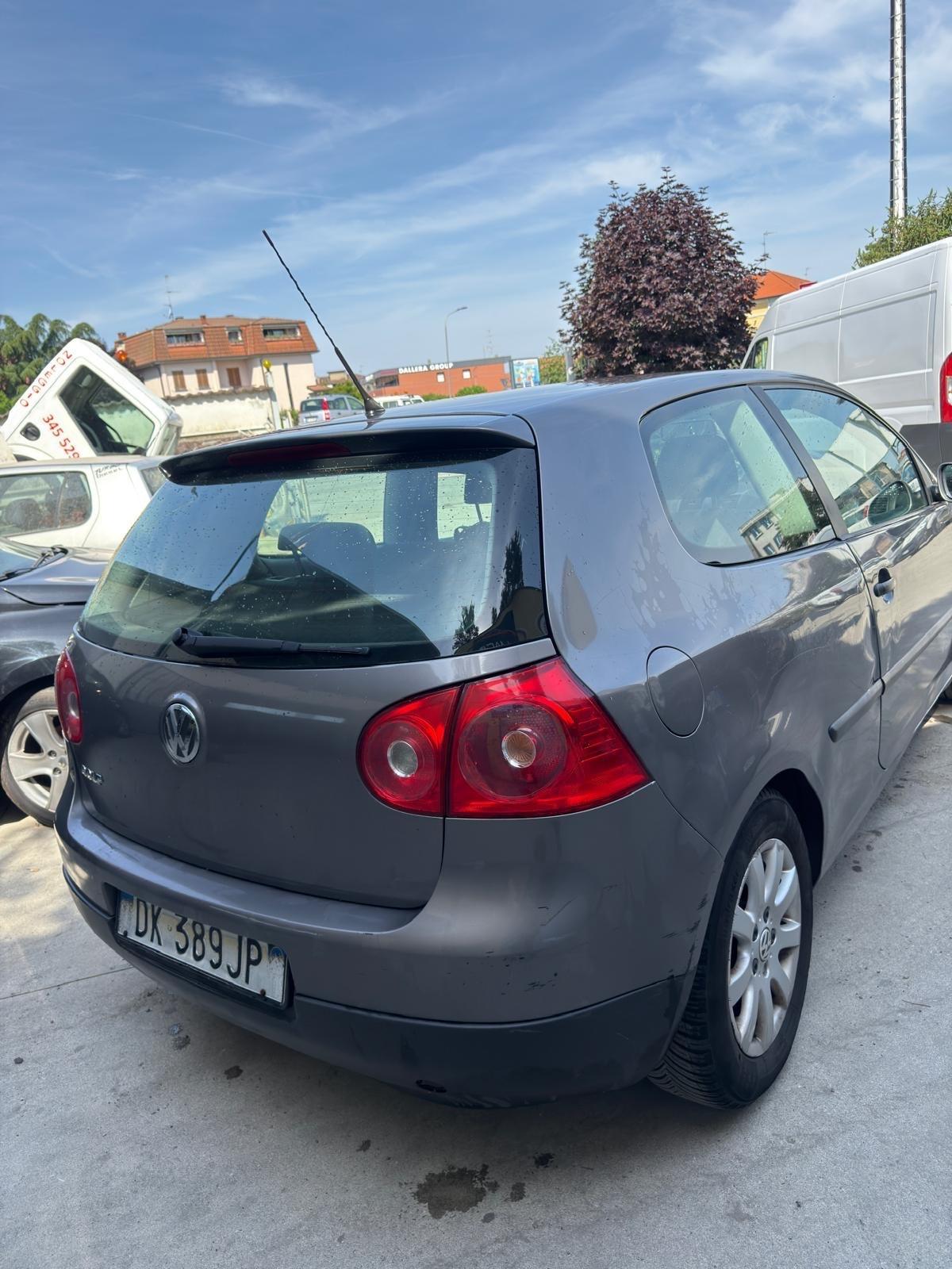 Volkswagen Golf 1.6 3p. Comfortline BiFuel G