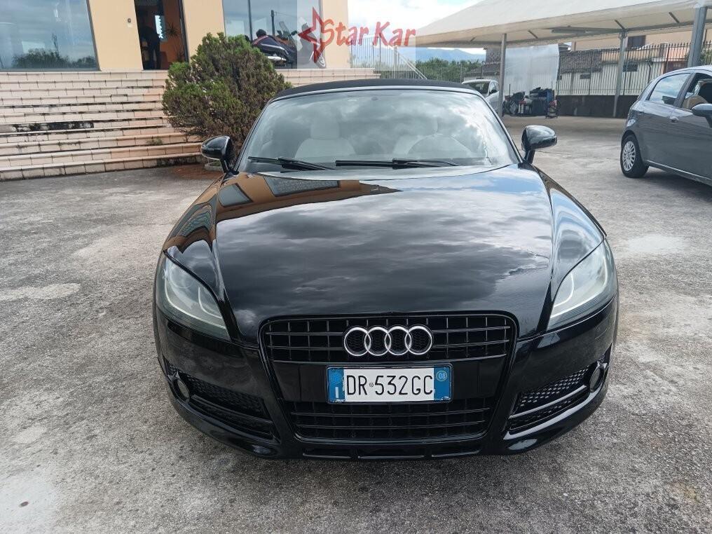Audi TT Roadster 2.0 TFSI quattro S tronic Advance