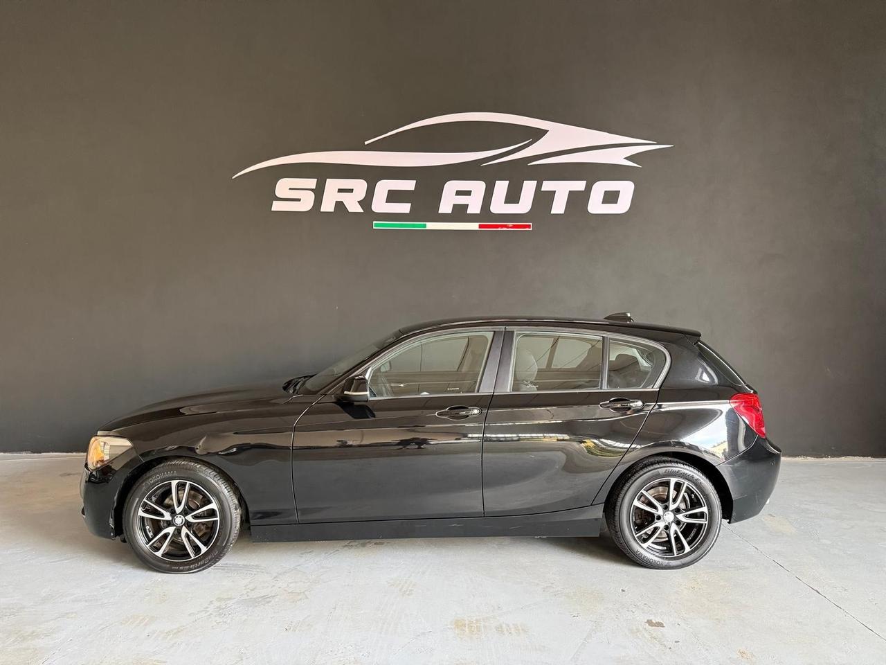 Bmw 118 118d 5p. Unique