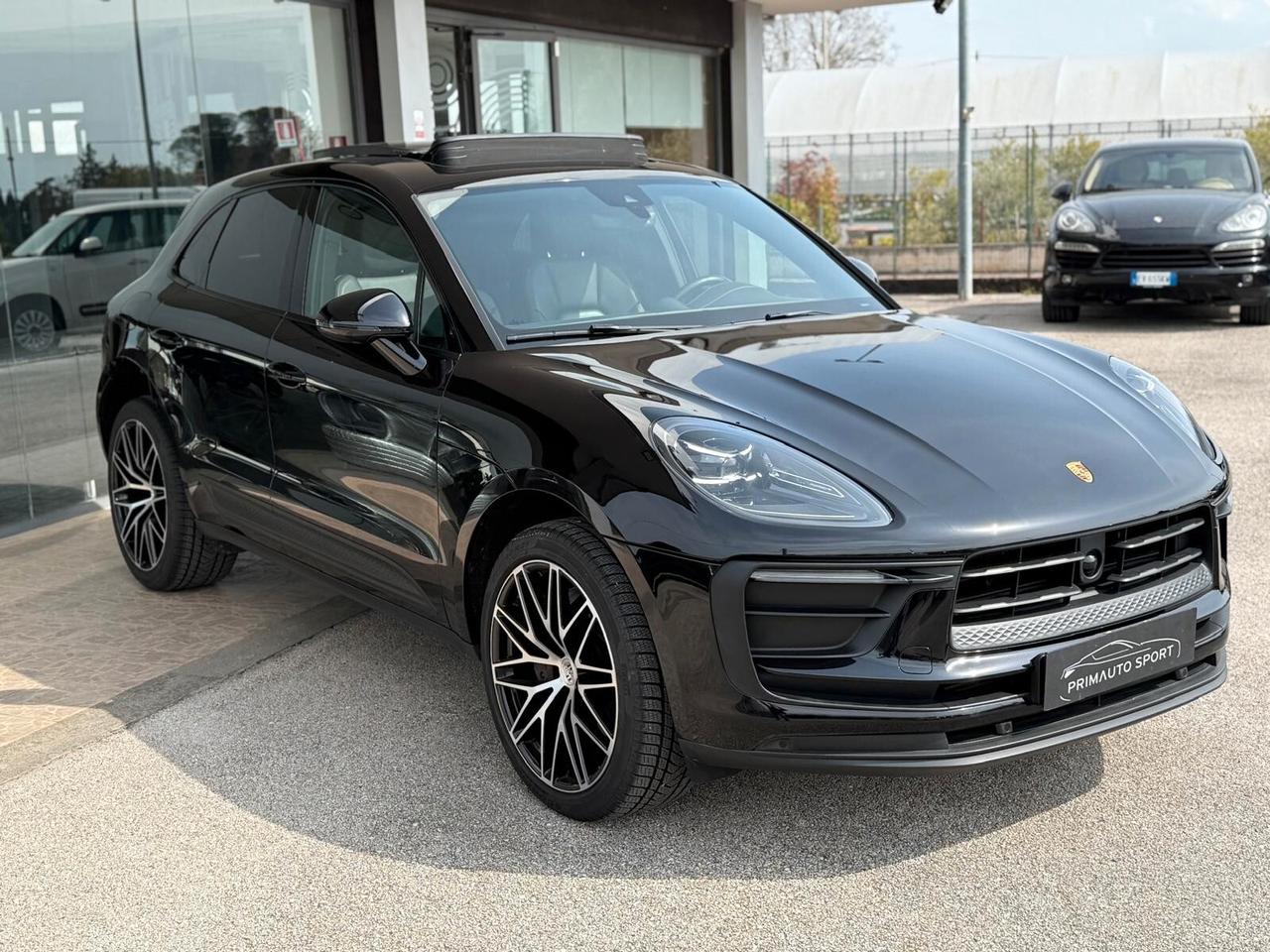Porsche Macan 2.0 T IMPECCABILE STRAFULL/"21/TETTO/SPORT CHRONO POCHI KM AFFARE