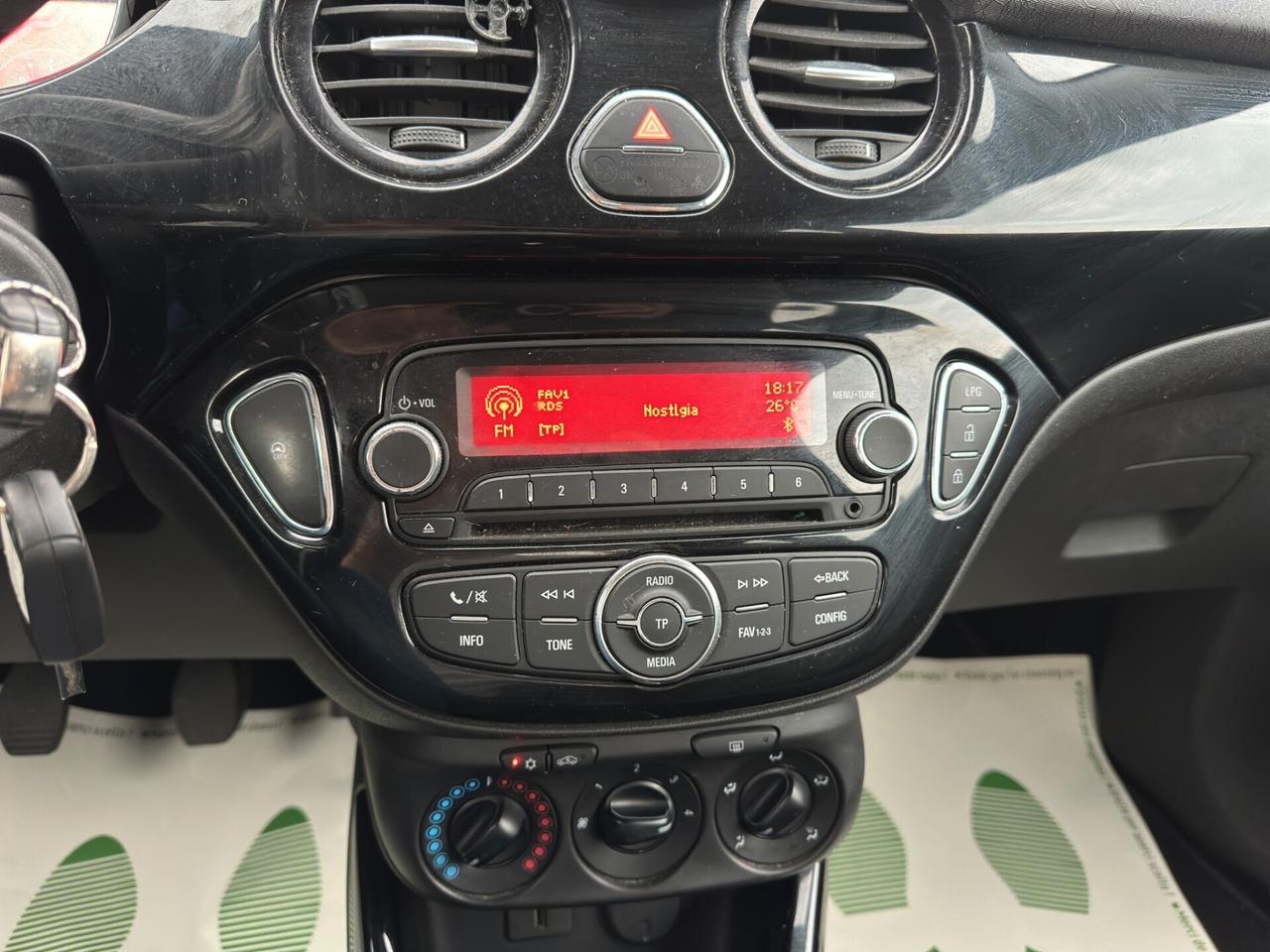 Opel Adam 1.4 87 CV GPL Tech Air