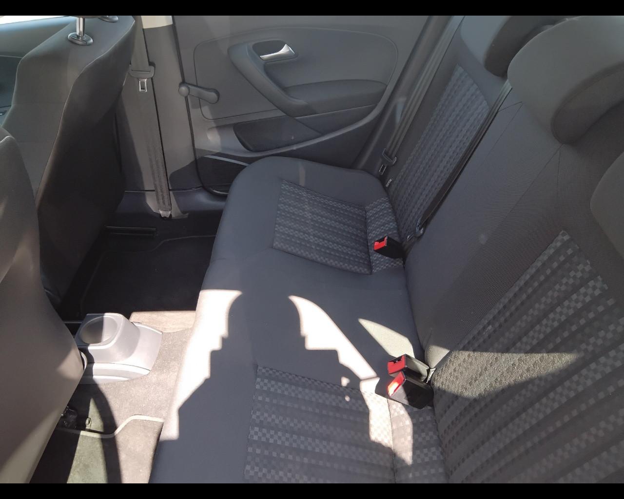 VOLKSWAGEN Polo V 2014 - Polo 5p 1.0 mpi Trendline 60cv