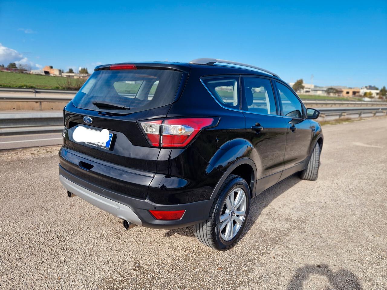Ford Kuga 1.5 TDCI 120 CV S&S 2WD Business