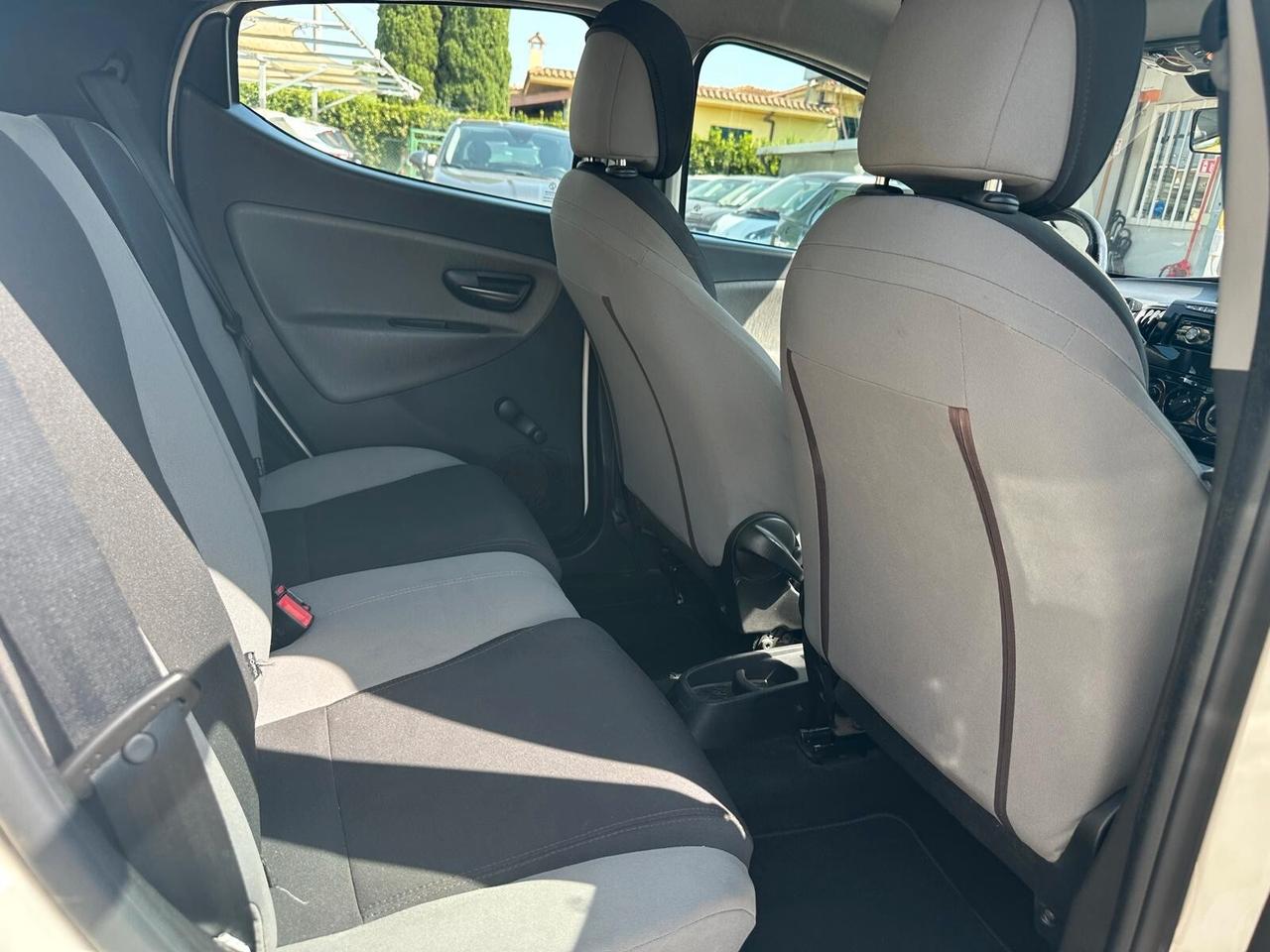 Lancia Ypsilon 1.2 Benzina