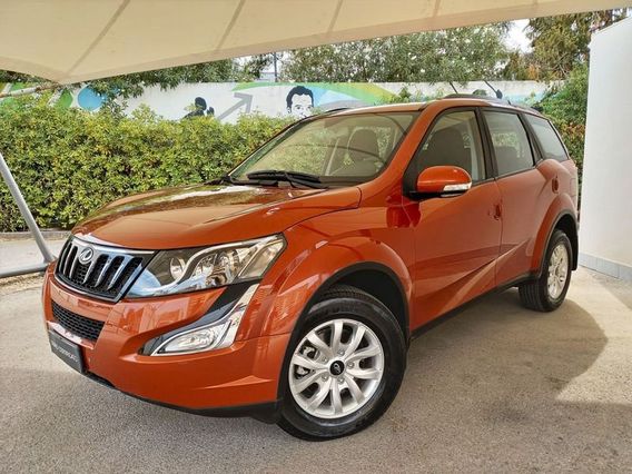 Mahindra XUV500 2.2L 16V 140 CV AWD W6 N1 Autocarro