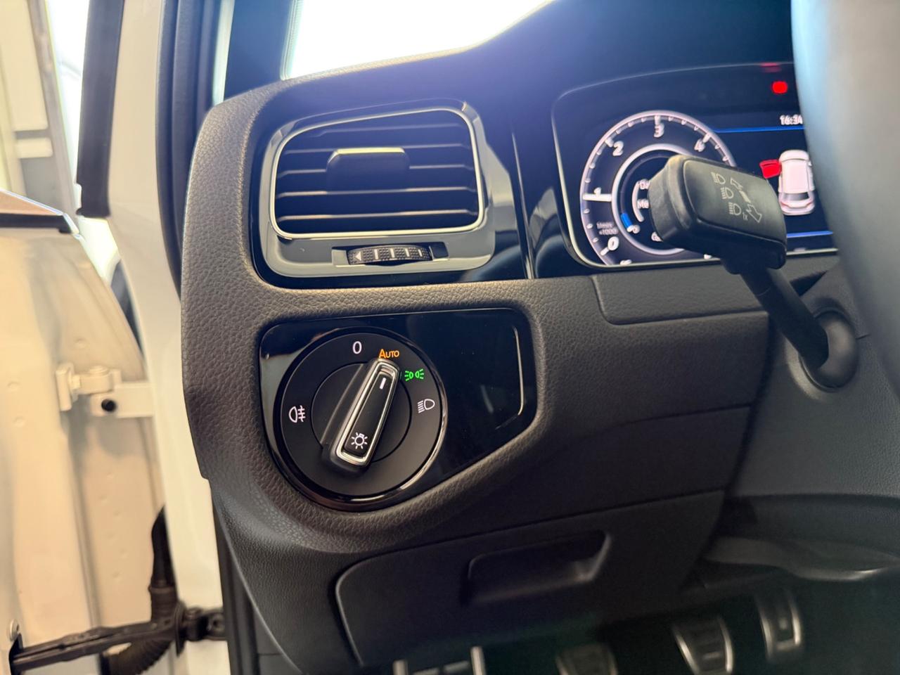 Volkswagen Golf GTD 2.0 TDI